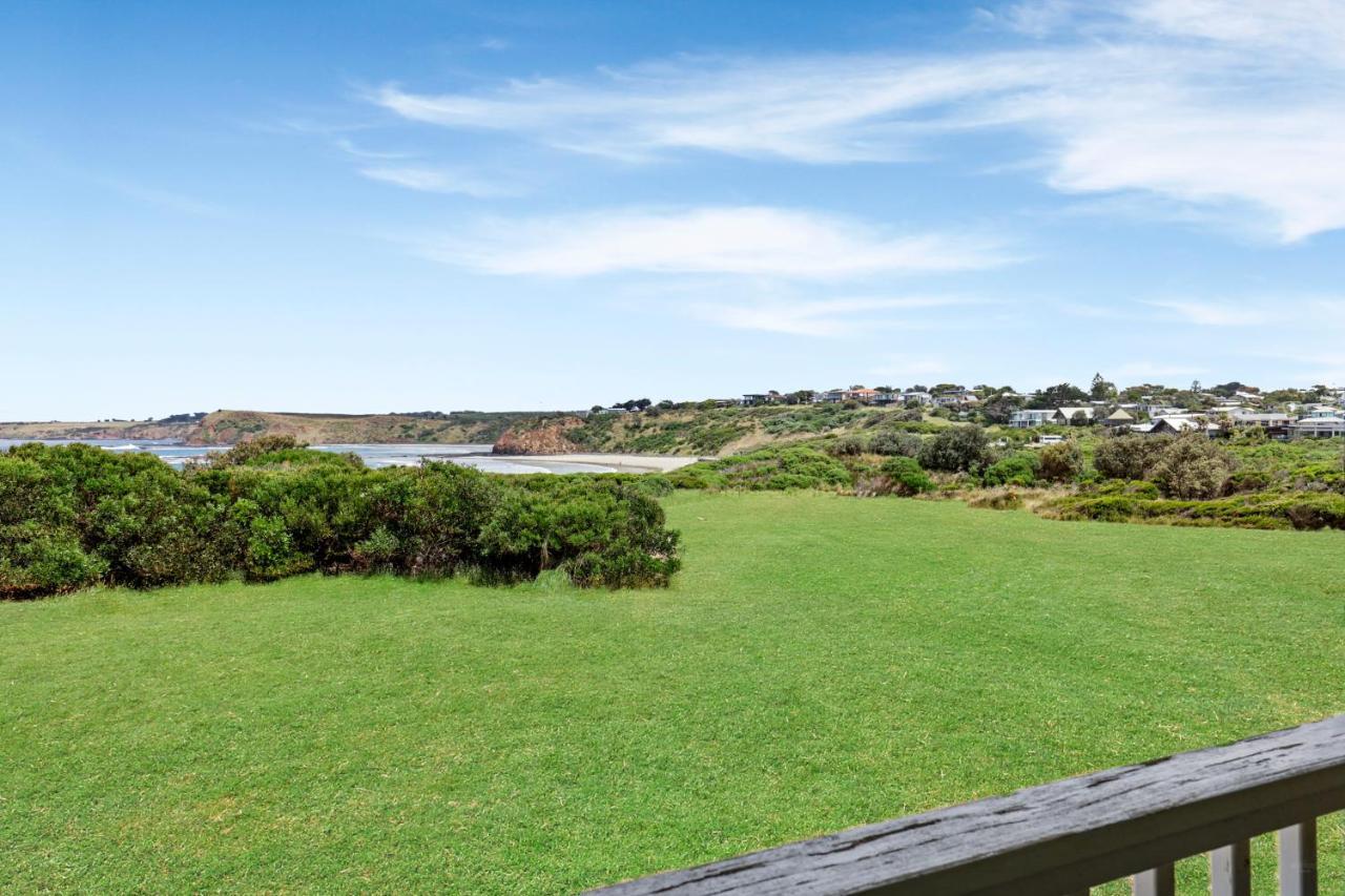 Clifftop Hotel Smiths Beach Exterior photo